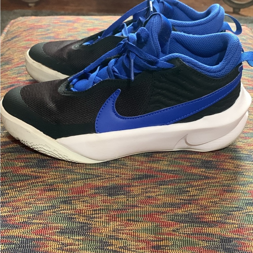 Nike Kids Black and Blue Sneakers